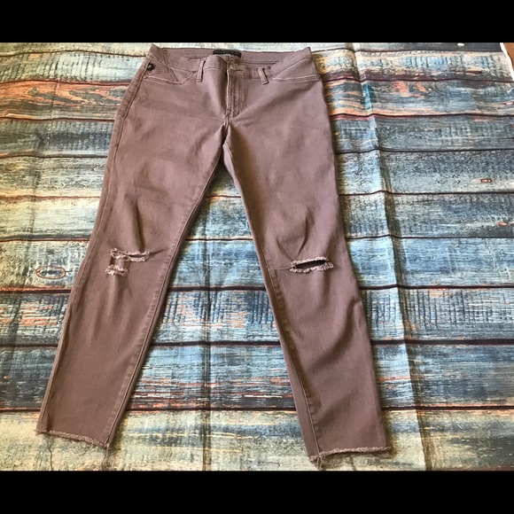 Rock & Republic Denim - Rock & Republic Women’s 14 mauve skinny Jeans